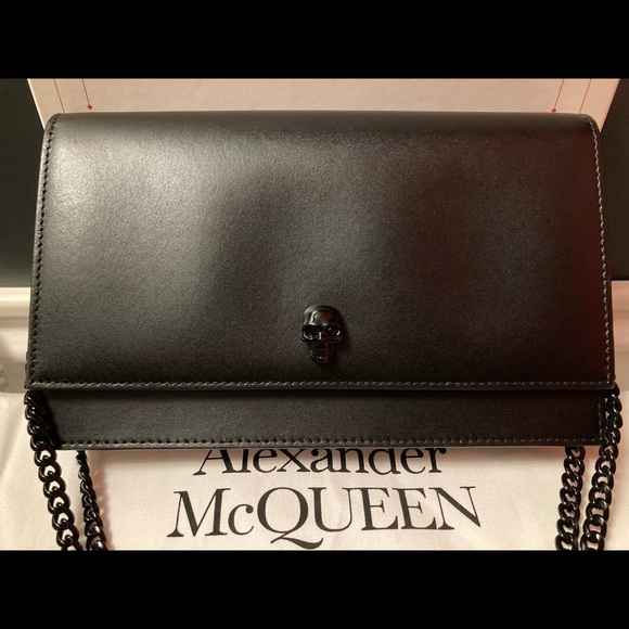 ALEXANDER McQUEEN Medium Skull Bag - Picture 2 of 7
